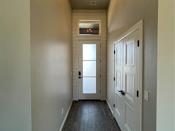 3rd image of 15809 Capri Ln