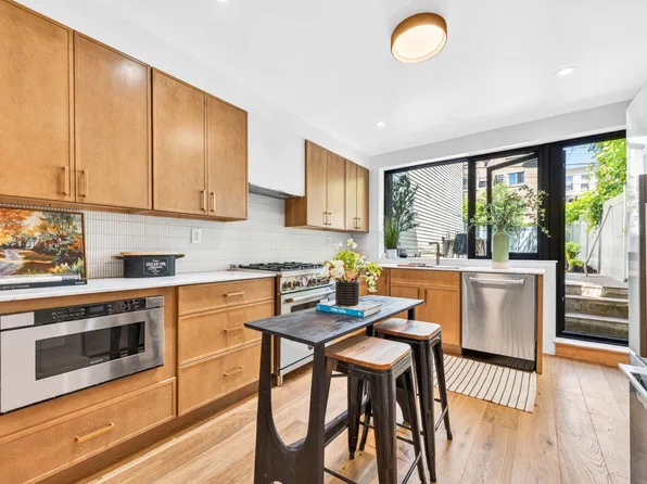 205a Chauncey Street image 1 of 18