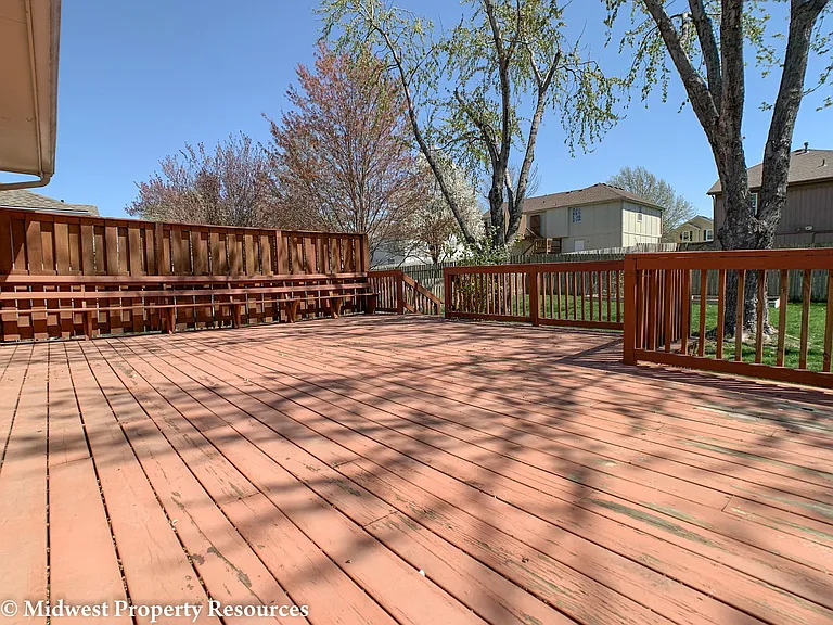 617 SE Battery Dr — Photo 27