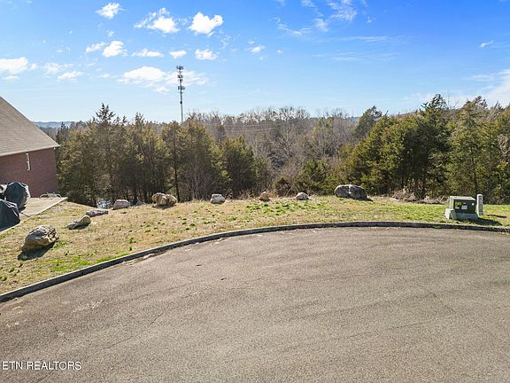 4th image of 7833 Lake Mountain Ln