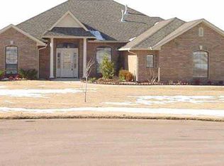 7405 Mashie Cir, Edmond, OK 73034