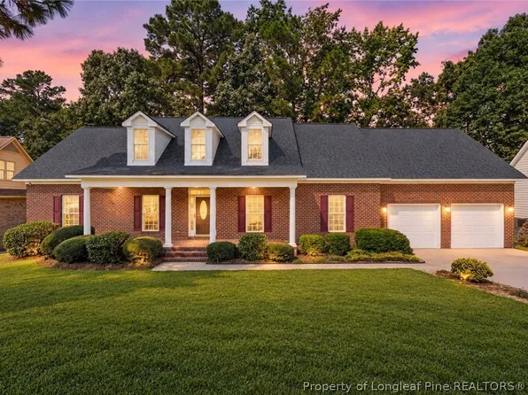 8017 Trout Creek Rd, Fayetteville, NC 28304