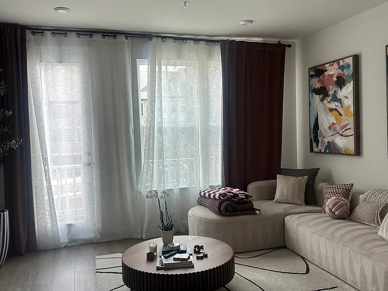 3545 Carnaby St — Photo 7