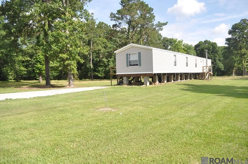 3 bed, 1280 sqft, $1,500 — Photo 2