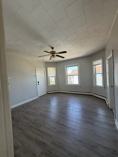 3 Edgemond St #3W