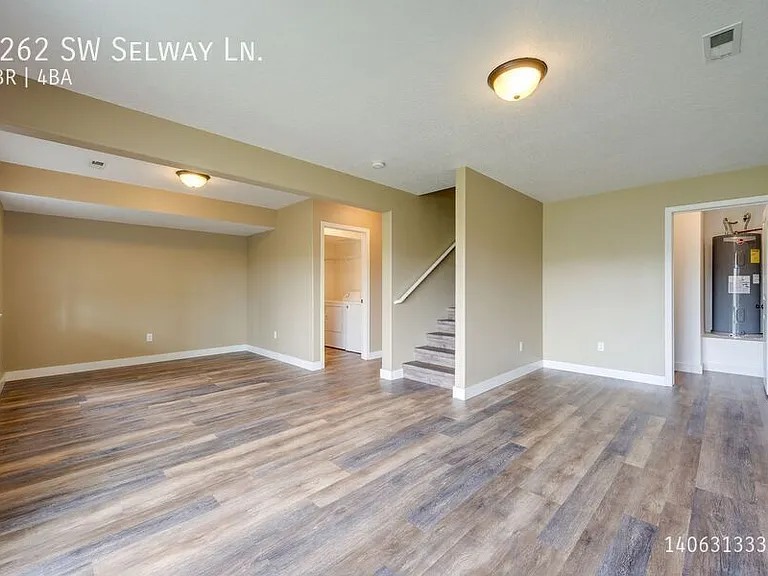 1262 SW Selway Ln — Photo 16