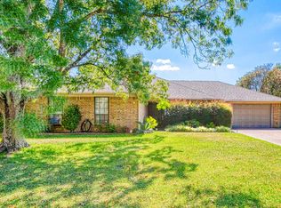 1306 Larkspur Ln, Tyler, TX 75703