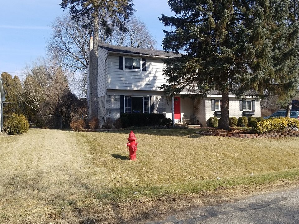 2nd image of 23750 Maude Lea Cir