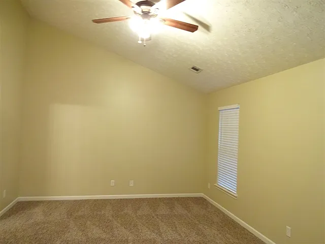 256 Sandstone Dr — Photo 6