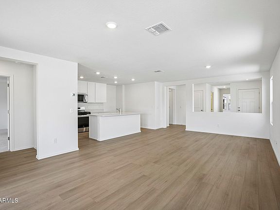 5th image of 1767 E MCENTEE Lane