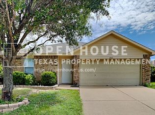 4900 Parkview Hills Ln, Fort Worth, TX 76179