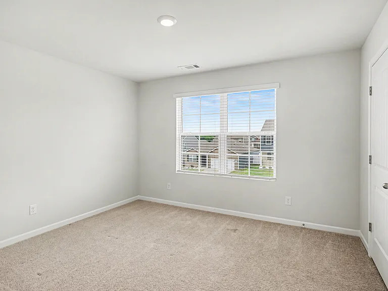 709 Pintail Pointe — Photo 19