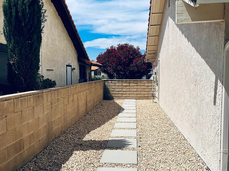 1825 Silver Oak Way — Photo 16