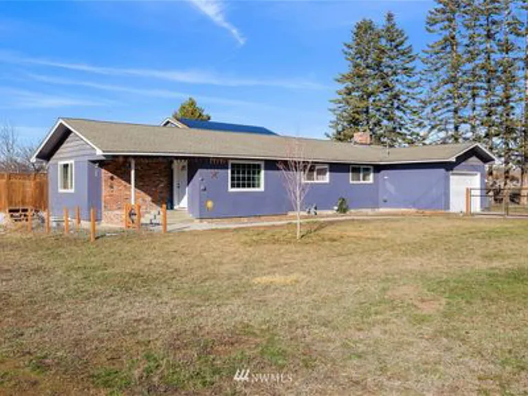 1713 N Water St — Photo 15