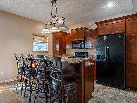 3rd image of 7835 W 158th Ct