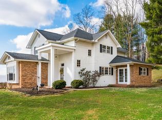 6266 Appleman Rd SE, Heath, OH 43056