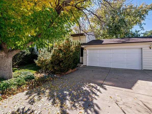 733 S Newark Court, Aurora, CO 80012