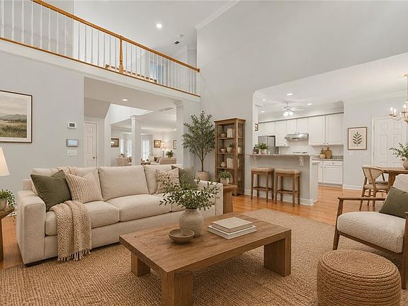 3rd image of 1776 Lavista Oaks Dr