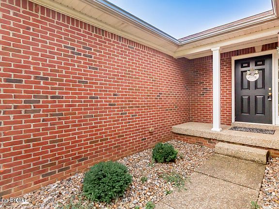4th image of 3425 Stony Farm Dr