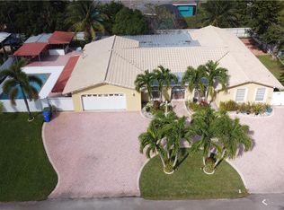 6901 SW 16th St, Pembroke Pines, FL 33023