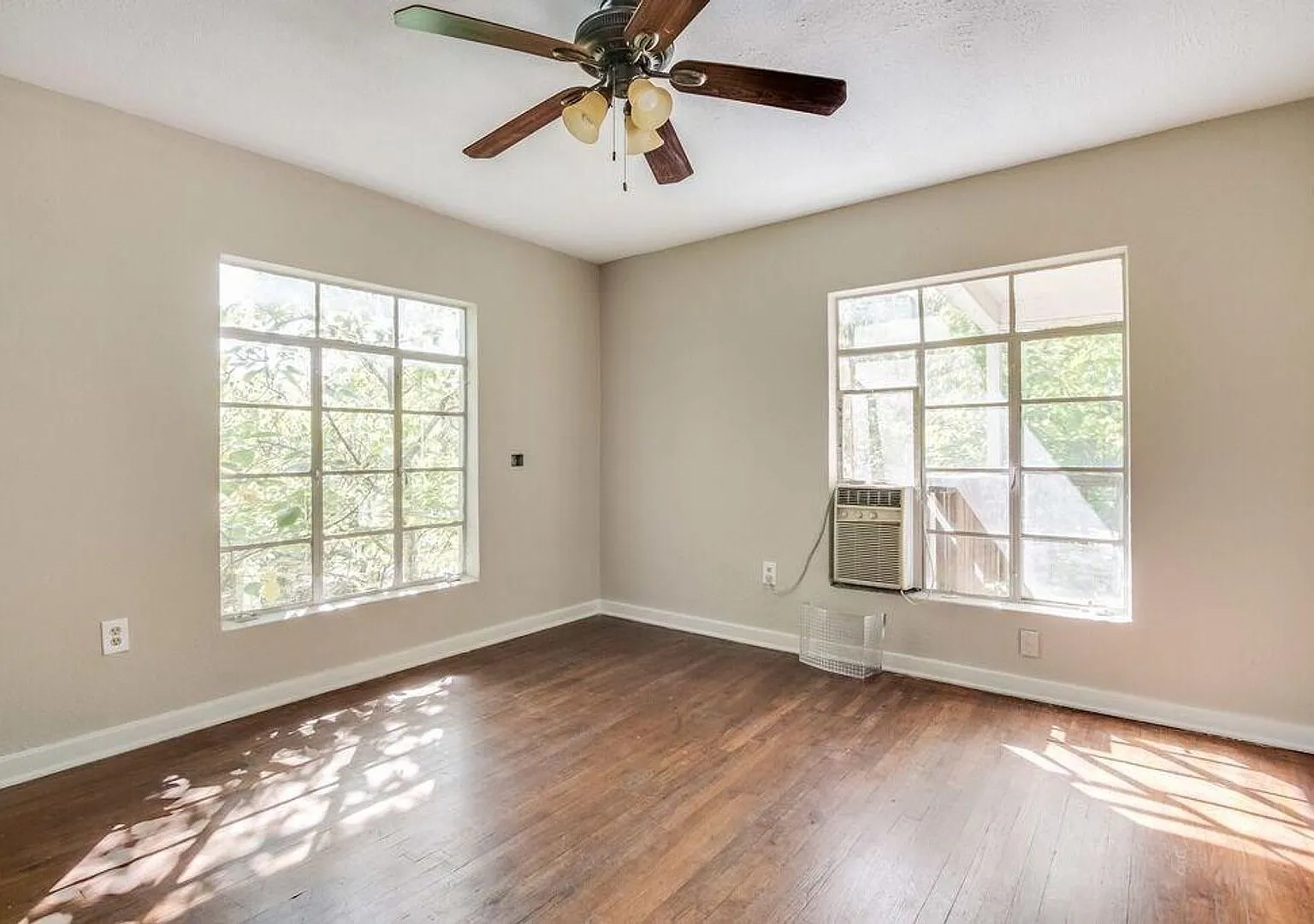 1408 Kirkwood Rd. — Photo 2