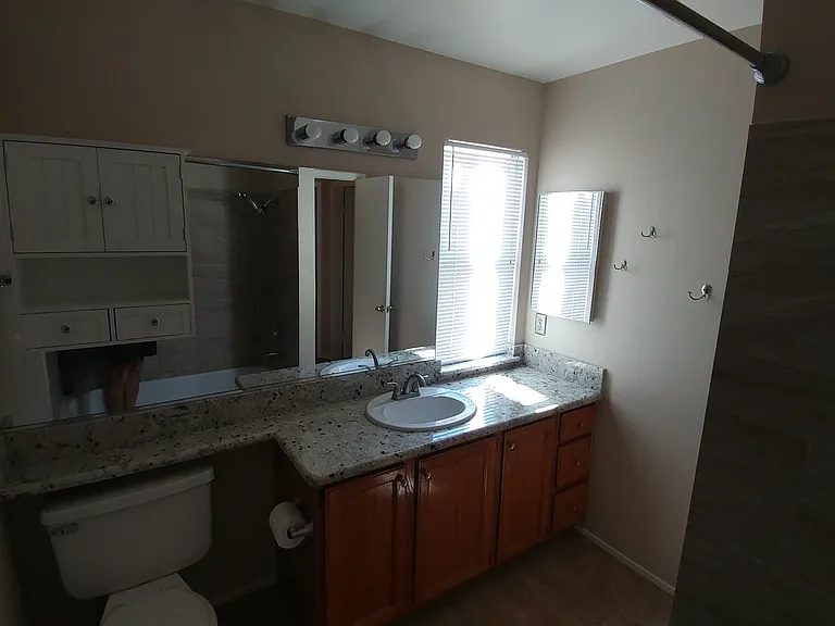 9901 Meandering Creek Ct — Photo 14