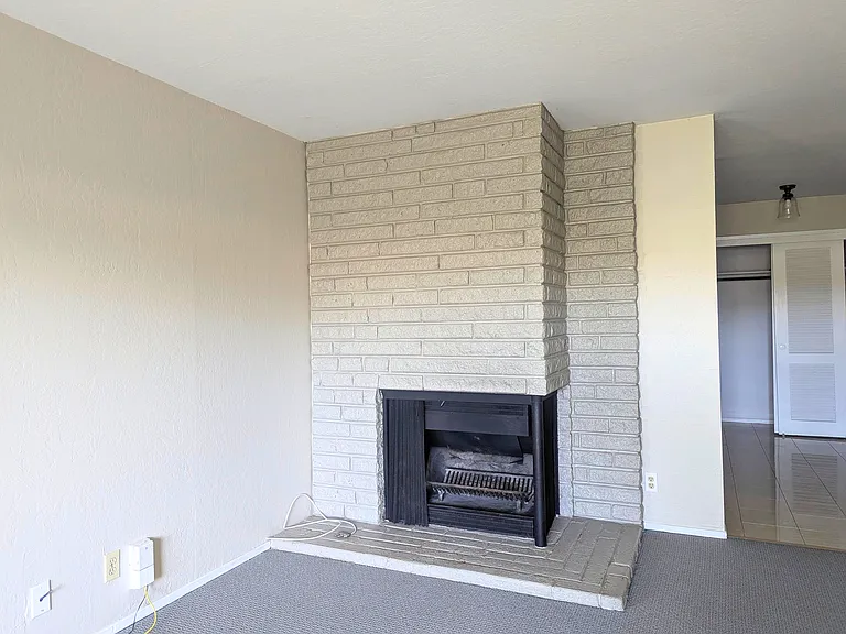 407 Orange St — Photo 6