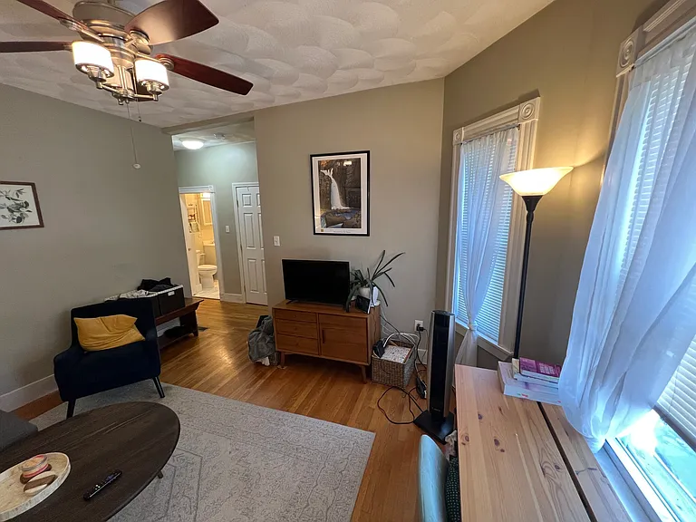 24 Ellington Rd #1R — Photo 14