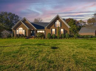 115 Windy Point Dr, Suffolk, VA