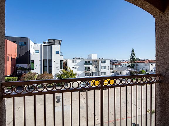 4th image of 4066 Albatross St Unit 18