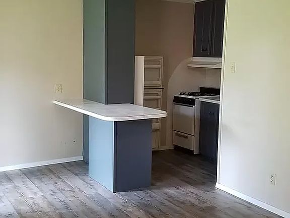 2nd image of 1423 Lynn St APT A