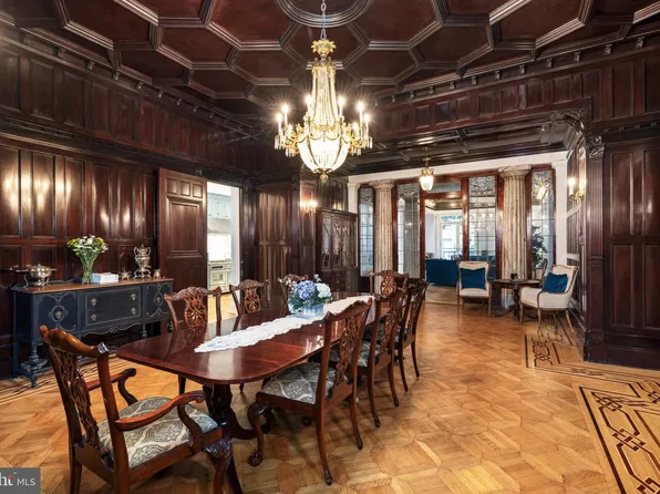 829 Park Ave, Baltimore, MD 21201