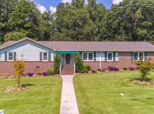 114 Gail Dr, Mauldin, SC 29662