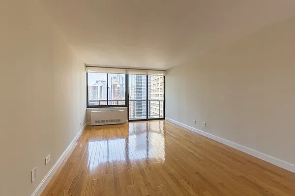 Rented by Stonehenge NYC LLC | media 2