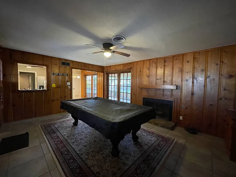 1004 Cottonwood St — Photo 5