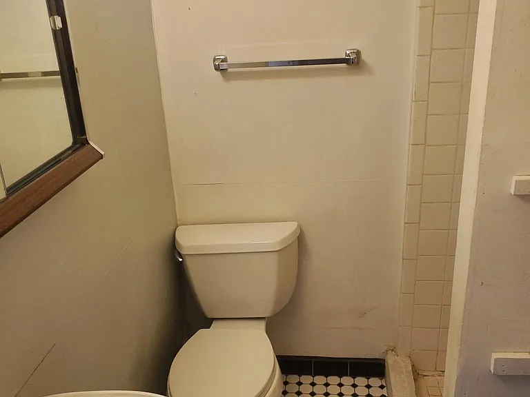 741 N Corona St #2 — Photo 6