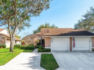 8151 Springlake Dr, Boca Raton, FL 33496