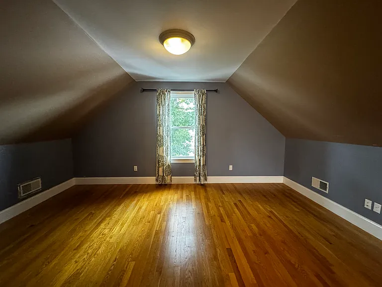 92 Alder St #2 — Photo 14