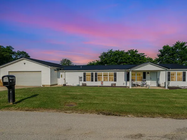 15 Kelly Rd, De Mossville, KY 41033