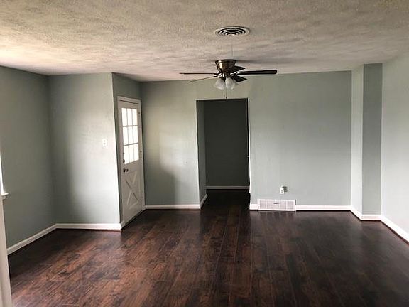 4th image of 3013 Dogwood Dr