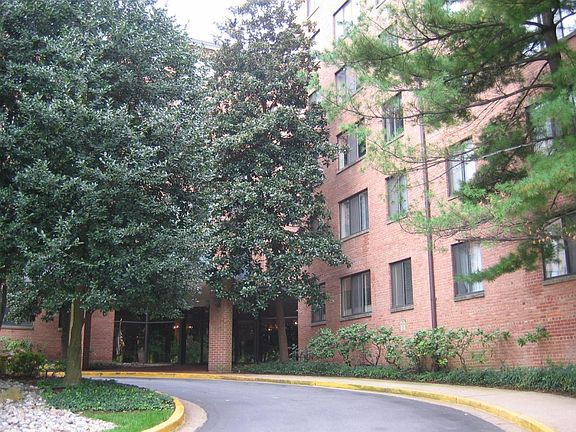 Cardinal House Condominium