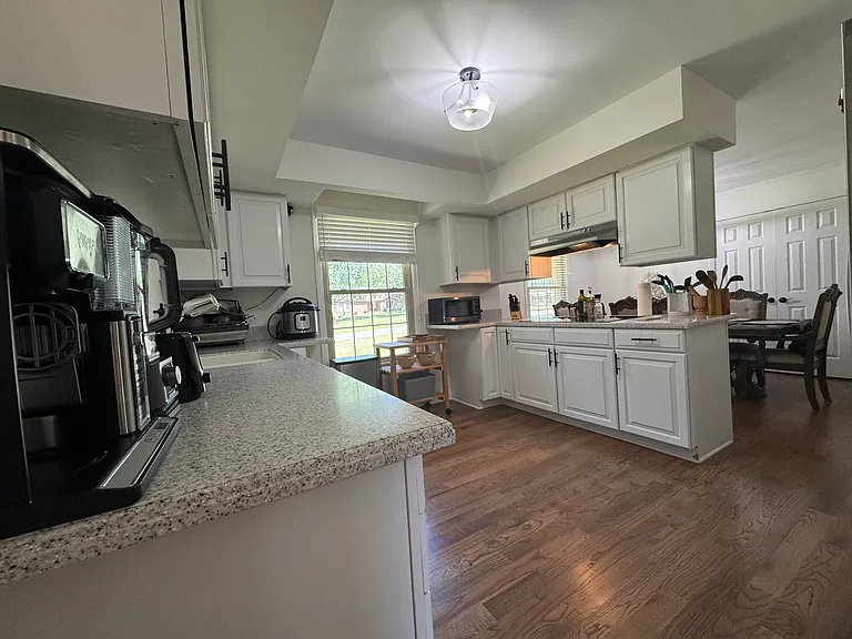 Lakeridge Dr — Photo 12