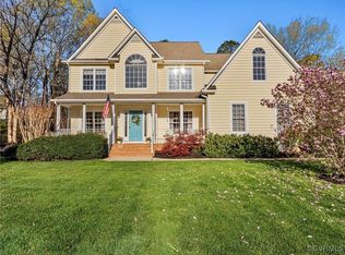 15555 Fox Cove Cir, Moseley, VA 23120