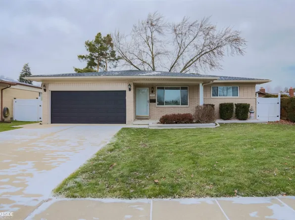 12965 Durham Dr, Warren, MI 48088