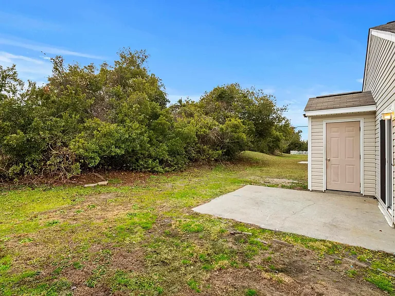 869 Silvercrest Dr — Photo 17