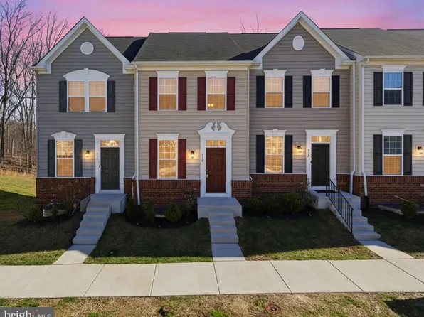 517 View Point Way, Fredericksburg, VA 22405