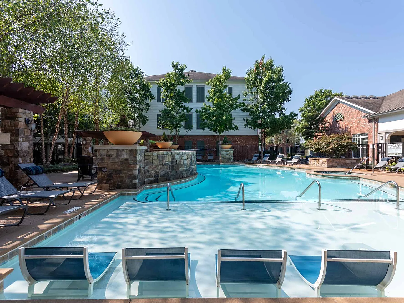 Cantare at Indian Lake Village — Photo 4