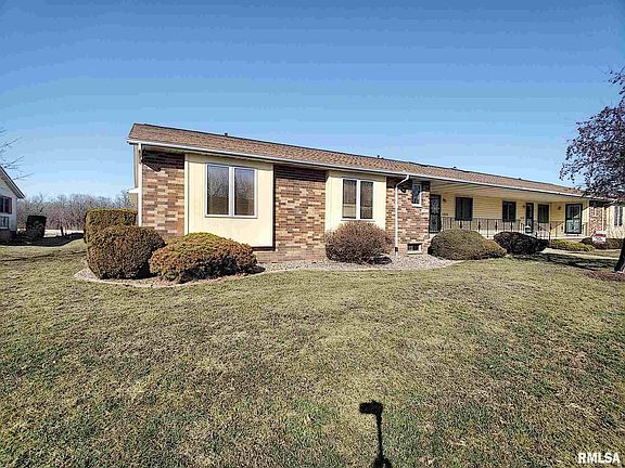 2nd image of 1221 47th Avenue Ct #1221