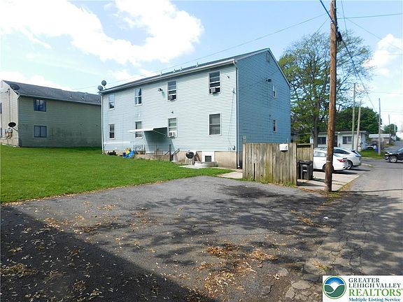 5th image of 418 McKeen St