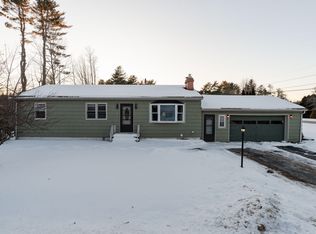 30 Sprucewood Rd, Auburn, ME 04210